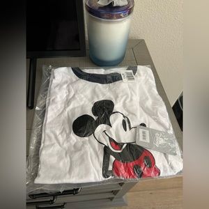 Disney t-shirt size large